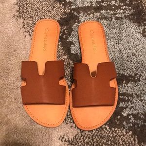 Brown leather slide Sandles